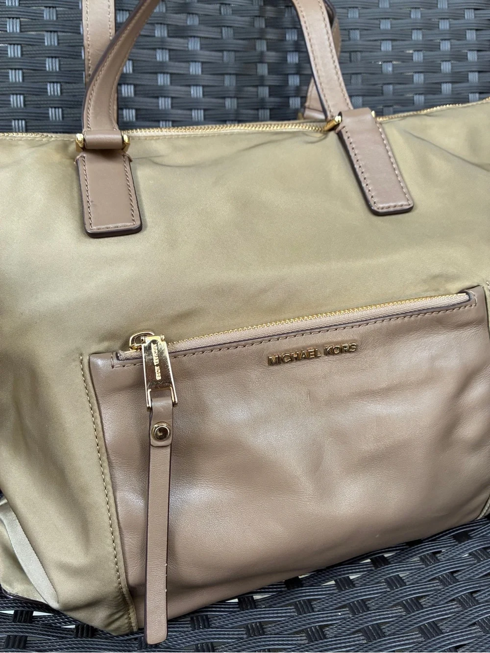 MICHAEL KORS BAG,Michael Kors Beige and Tan Leather-Trim Tote